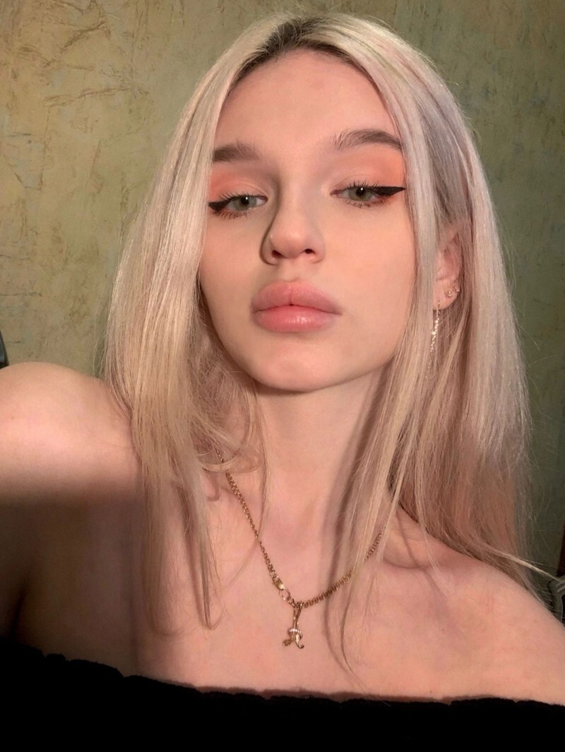 Проститутка Питера Настя с 3 размером груди предлагает интим услуги у метро Проспект Славы  +7(981)214-21-80 - фото 2