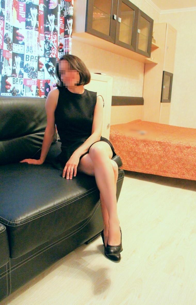 Проститутка Питера Лиля с 1 размером груди предлагает интим услуги у метро Девяткино  +7(981)174-52-34 